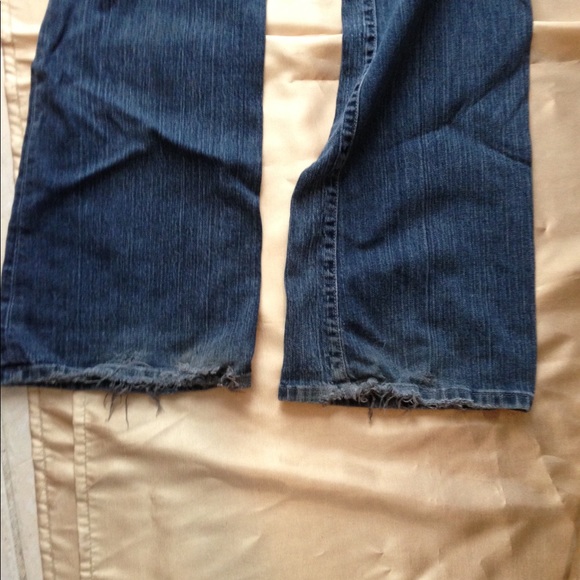 Gap Curvy Low Rise Jeans - Picture 3 of 3